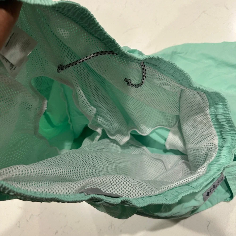 Columbia PFG Backcast III Water Shorts Mens Large Mint Green FM4009 Omni-Shade